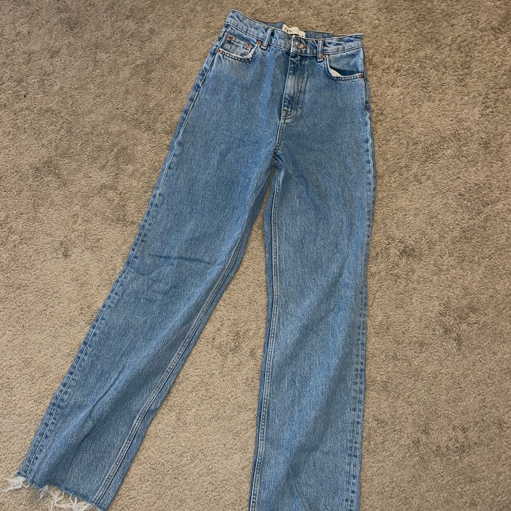 Wide leg Zara Jeans Size 4